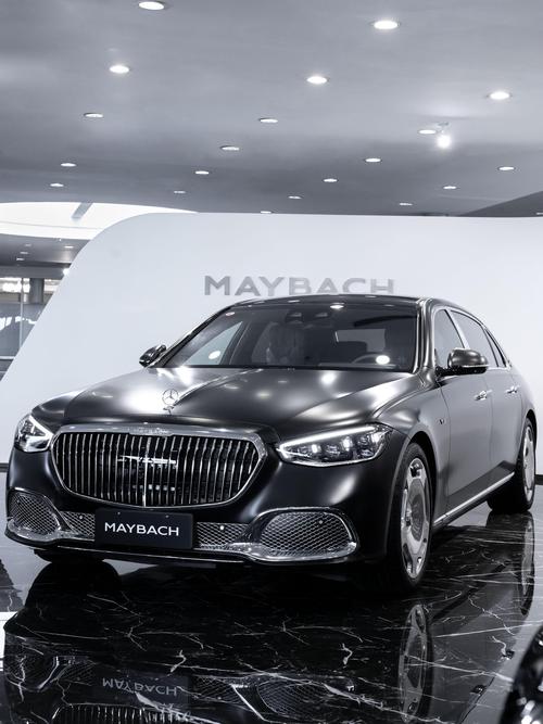 佛山高明区景冠翔企业管理咨询岚图汽车的售后服务让用户无忧出行，迈巴赫未来的豪华车趋势